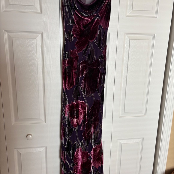 Cashe Vintage 90s Velvet Floral Maxi Dress - Picture 2 of 5